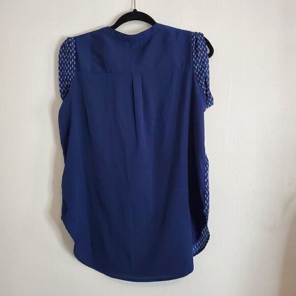 Sleeveless Top Blouse Blue Women size Medium - Picture 6 of 8